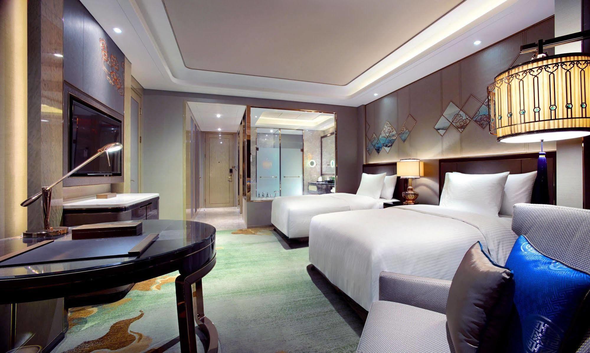 Wanda Vista Hohhot Hotel Exterior photo